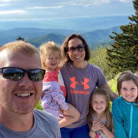 Meet your Posher, Erik - Picture 1 of 1